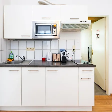 110 Messe Casablanca 2-4 Pers 42 M2 *